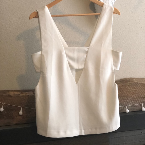 Forever 21 Tops - Ivory Cut-Out Tank Top